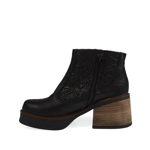 BOTA DE CUERO CORTA MUJER PIAVITTELLI DAKOTA