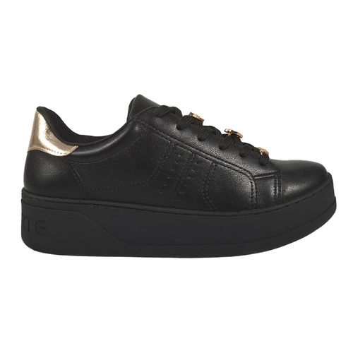 Zapatilla urbana Via Marte 023-002