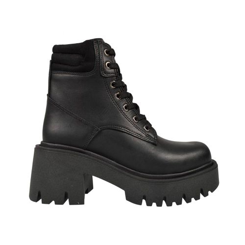 Borcego moda Savage Moia 520